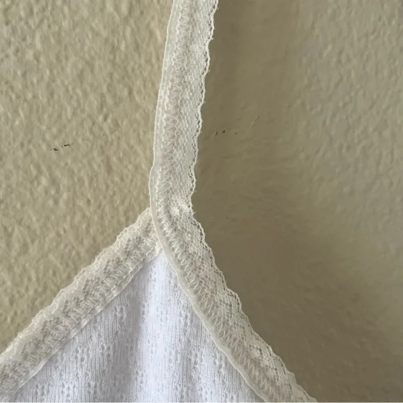 Hollister y2k white/cream cotton tank SZ MD - Picture 4 of 8